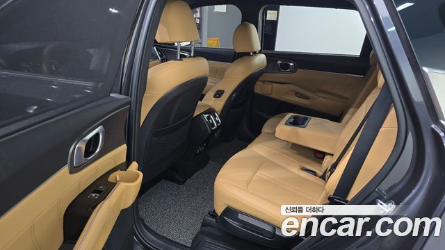 Kia Sorento 2023 — photo 11