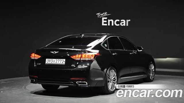 Genesis G80 2018 — photo 2