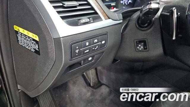 Genesis G80 2018 — photo 16