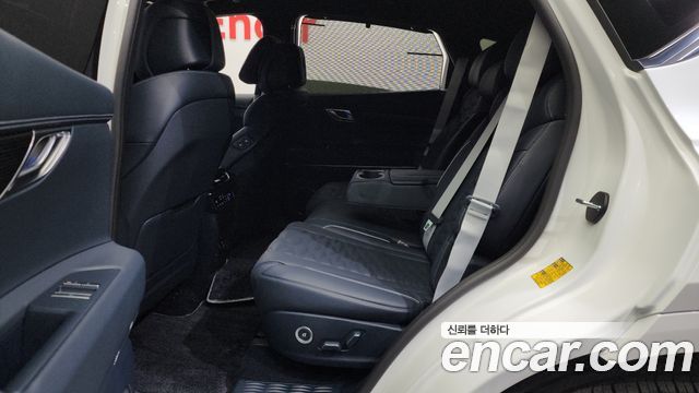 Genesis GV80 2024 — photo 11