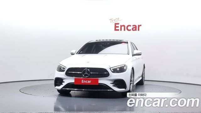 Mercedes-Benz E-Class 2021 — photo 3