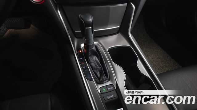 Honda Accord 2021 — photo 9