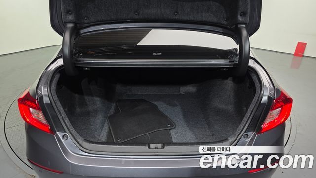 Honda Accord 2021 — photo 20