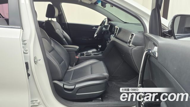 Kia Sportage 2017 — photo 11