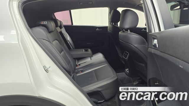 Kia Sportage 2017 — photo 12