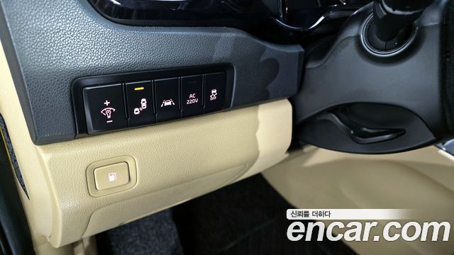 Kia Canival 2020 — photo 15