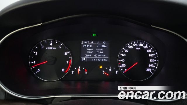 Kia K7 2015 — photo 8
