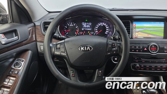 Kia K7 2015 — photo 13