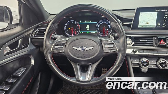 Genesis G70 2018 — photo 13