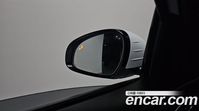 Genesis G70 2018 — photo 17
