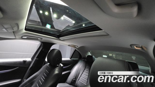 Mercedes-Benz E-Class 2017 — photo 17