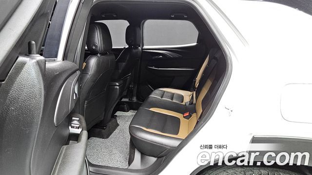 Chevrolet Korea Trailblazer 2021 — photo 12