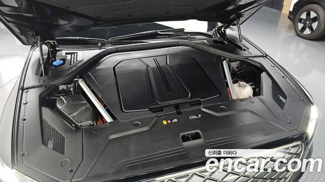 Genesis GV70 2022 — photo 6
