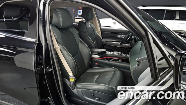 Genesis GV70 2022 — photo 10