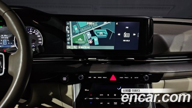 Kia Canival 2022 — photo 14
