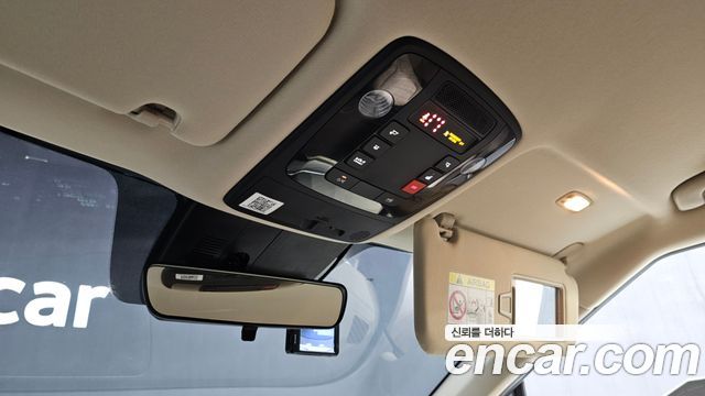Kia Canival 2022 — photo 18