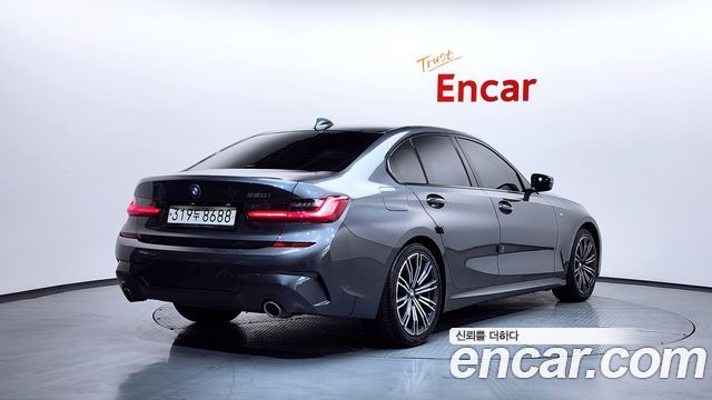 BMW 3-Series 2020 — photo 2