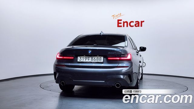 BMW 3-Series 2020 — photo 4