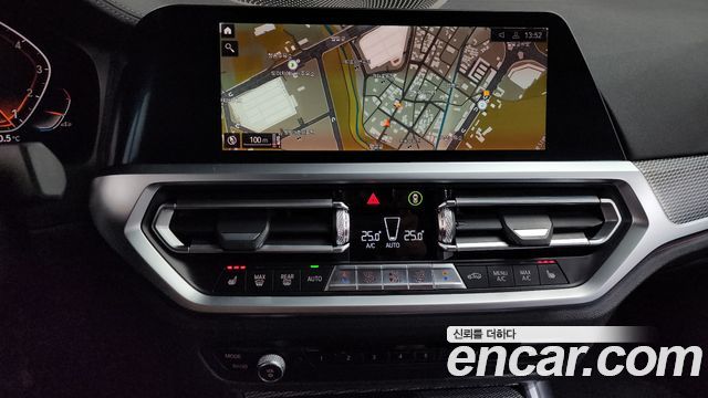 BMW 3-Series 2020 — photo 14