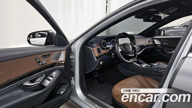 Mercedes-Benz S-Class 2015 — photo 10