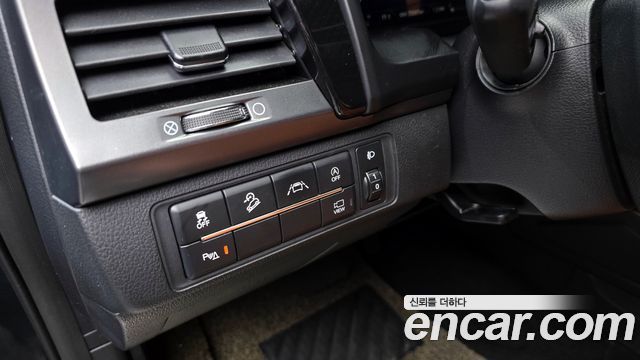 KG Mobility Rexton 2022 — photo 17