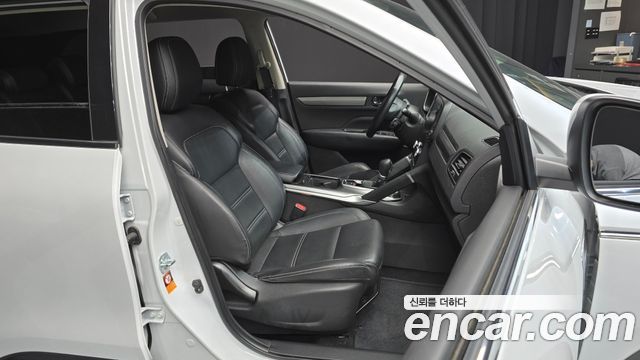 Renault Korea QM6 2023 — photo 12
