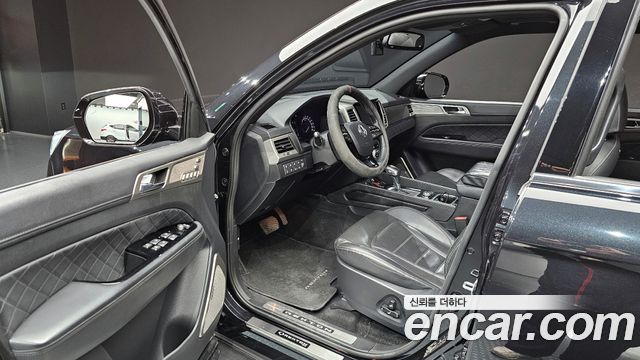 KG Mobility Rexton 2018 — photo 11