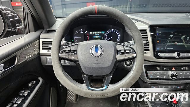 KG Mobility Rexton 2018 — photo 13