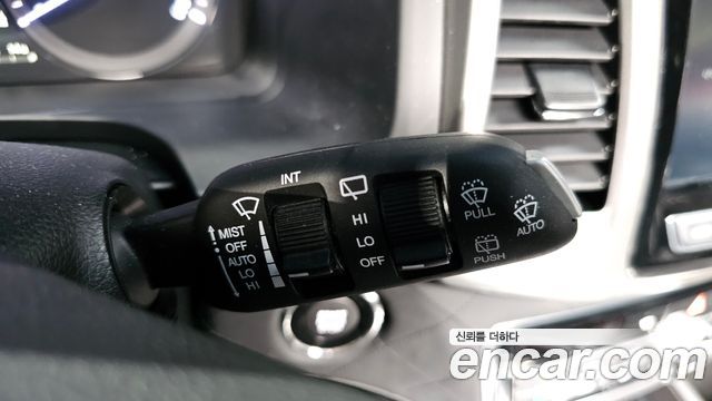 KG Mobility Rexton 2018 — photo 16