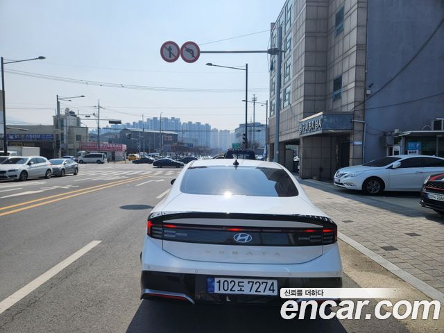 Hyundai Sonata 2025 — photo 4