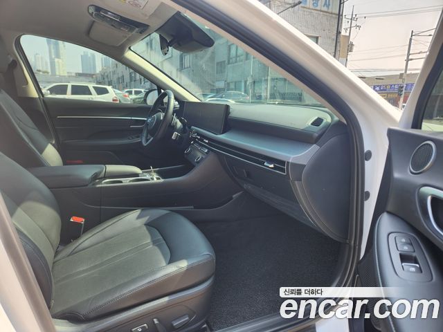 Hyundai Sonata 2025 — photo 20