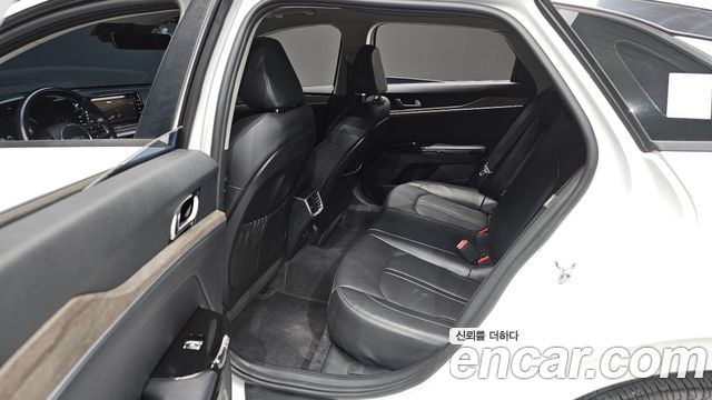 Kia K5 2021 — photo 11