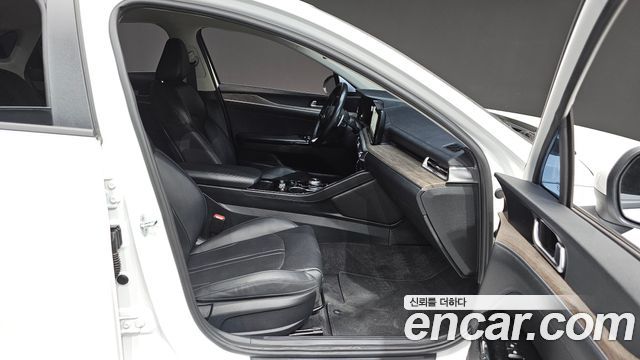 Kia K5 2021 — photo 12