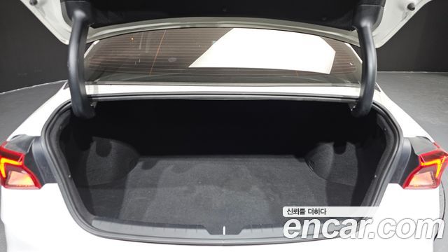 Kia K5 2021 — photo 20