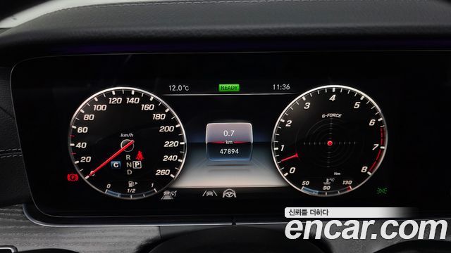 Mercedes-Benz CLS-Class 2020 — photo 8