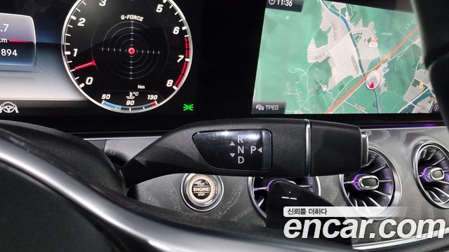 Mercedes-Benz CLS-Class 2020 — photo 9