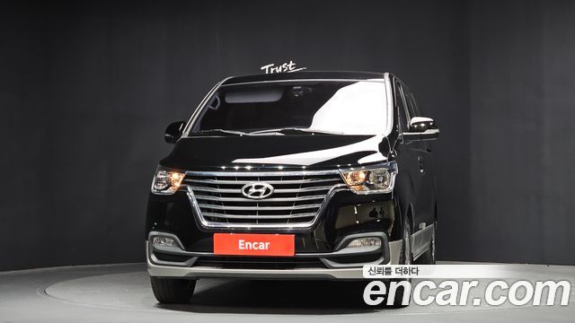 Hyundai Starex 2019 — photo 3
