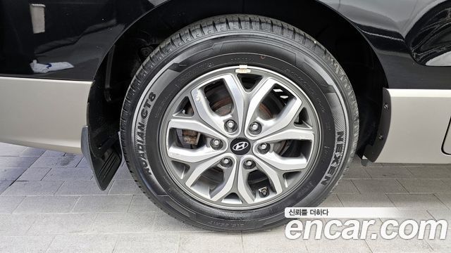 Hyundai Starex 2019 — photo 5