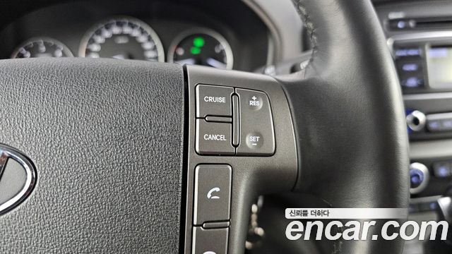 Hyundai Starex 2019 — photo 19