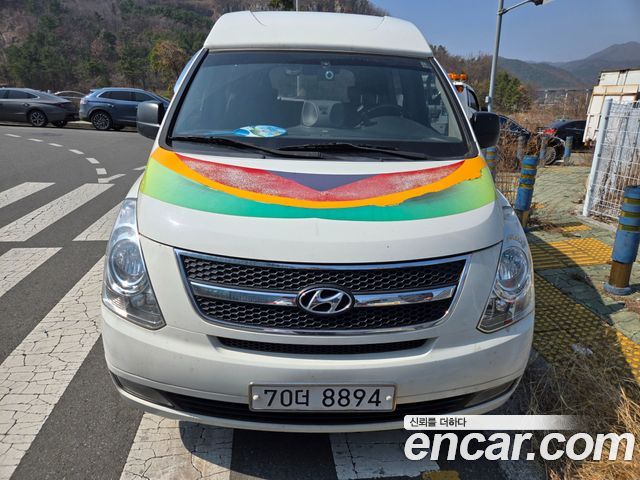 Hyundai Starex 2011 — photo 3