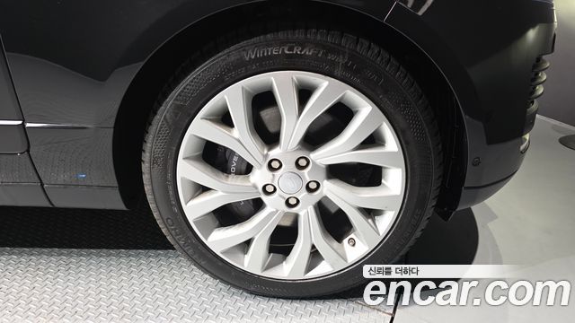 Land Rover Range Rover 2018 — photo 5