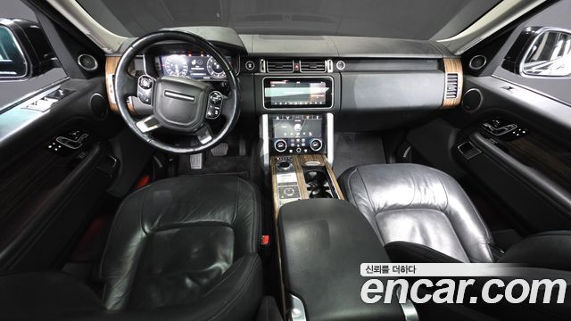 Land Rover Range Rover 2018 — photo 7