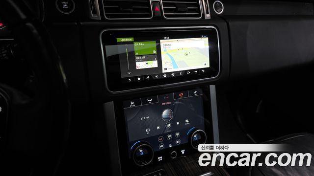Land Rover Range Rover 2018 — photo 14