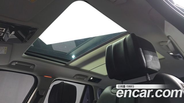 Land Rover Range Rover 2018 — photo 19