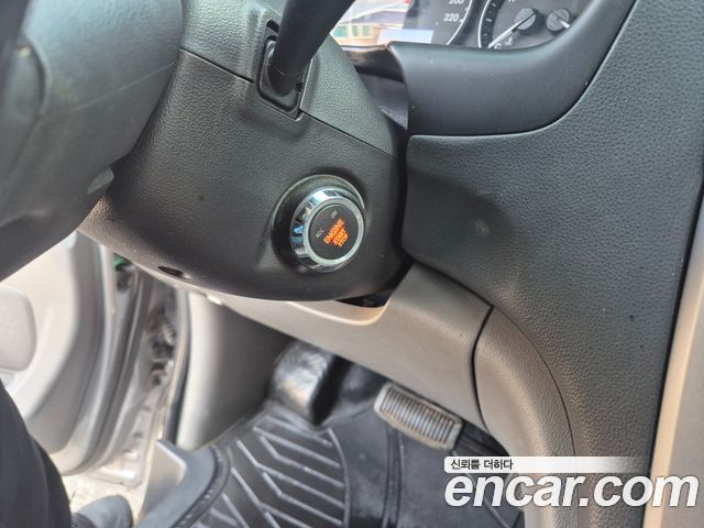 Hyundai Starex 2019 — photo 7