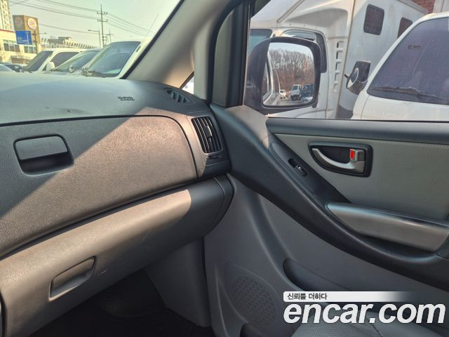 Hyundai Starex 2019 — photo 9
