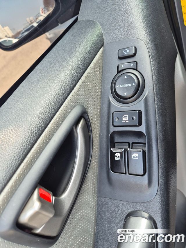 Hyundai Starex 2019 — photo 11