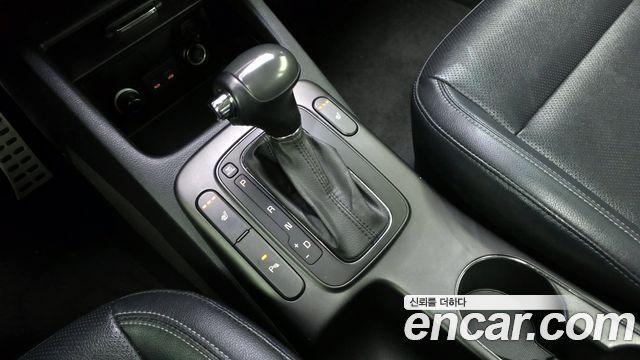 Kia K3 2013 — photo 9