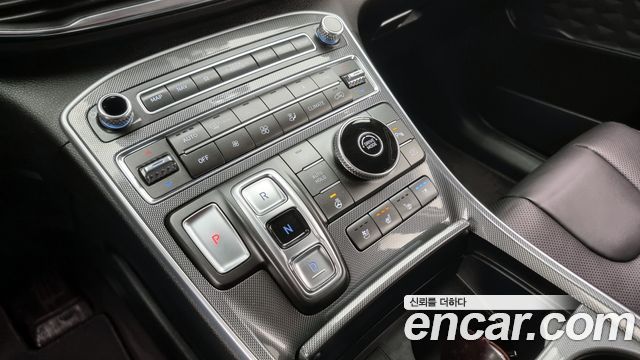 Hyundai Santafe 2021 — photo 9