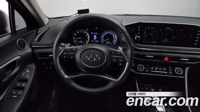 Hyundai Sonata 2020 — photo 13